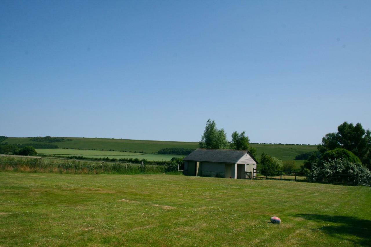Spacious Swallow Cottage Tisbury Exterior foto